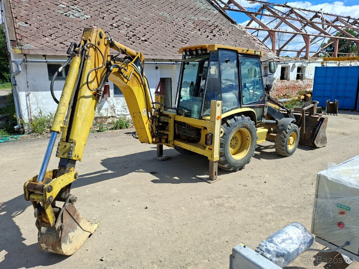 CATERPILLAR 428D 4X4 - 4
