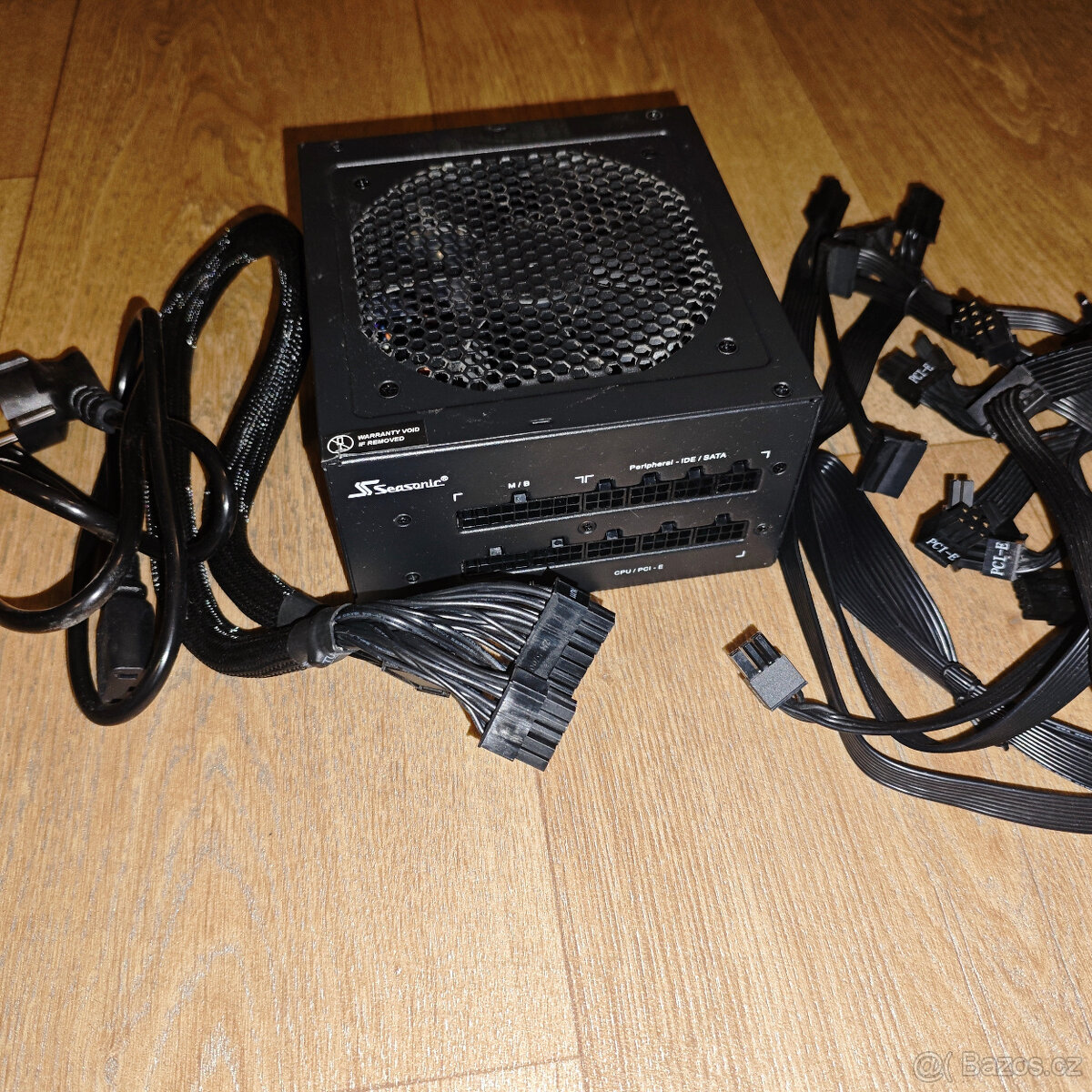 PC díly: Intel i5-6600K, 16 GB RAM, GeForce GTX 760 - 4