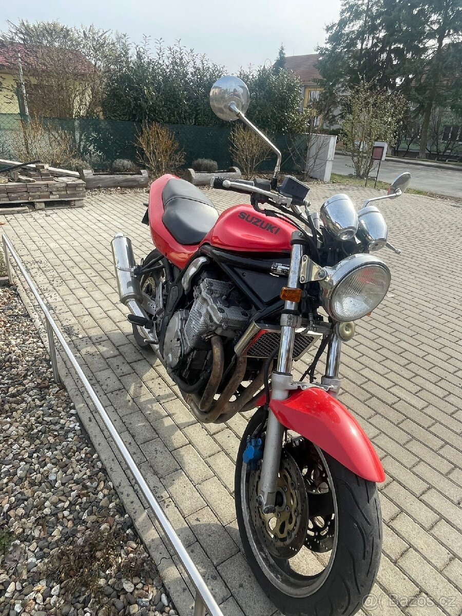 Suzuki Bandit 600 - 4