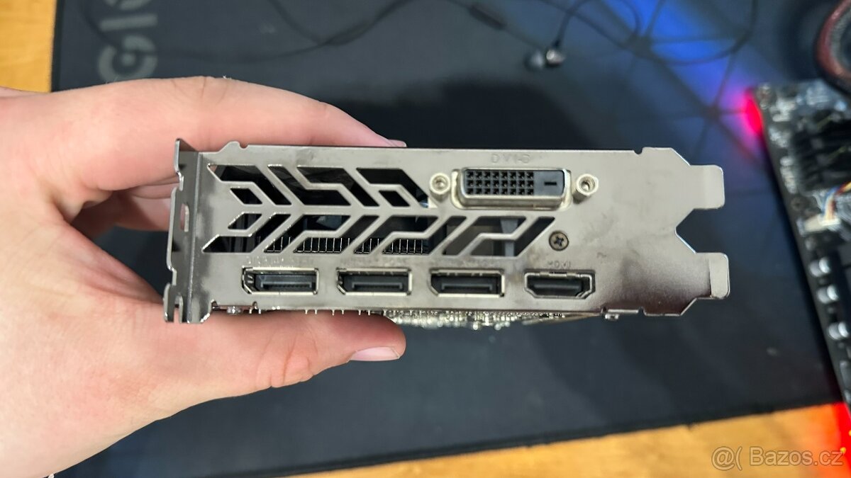 GPU ASRock Phantom Gaming D RX 580 OC 8 GB - 4