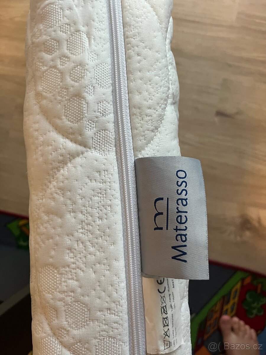 Dětská postel Minnie + 2x matrace - 4