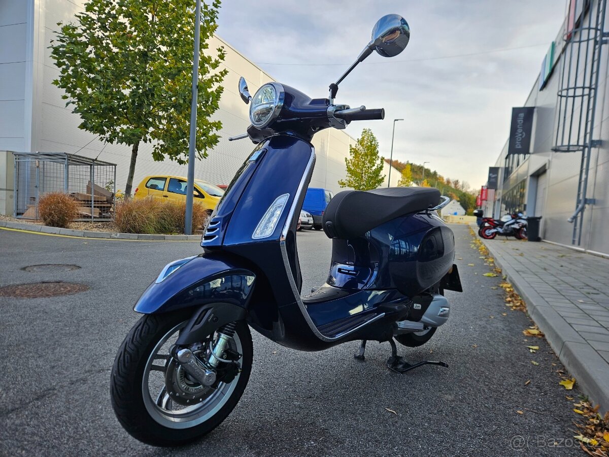 Vespa Primavera 125 - 4