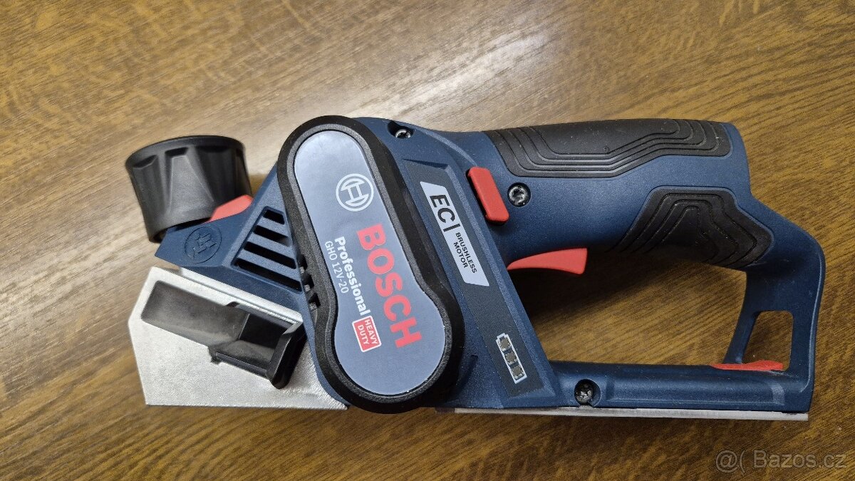 BOSCH nářadí 12V - sestava - 4