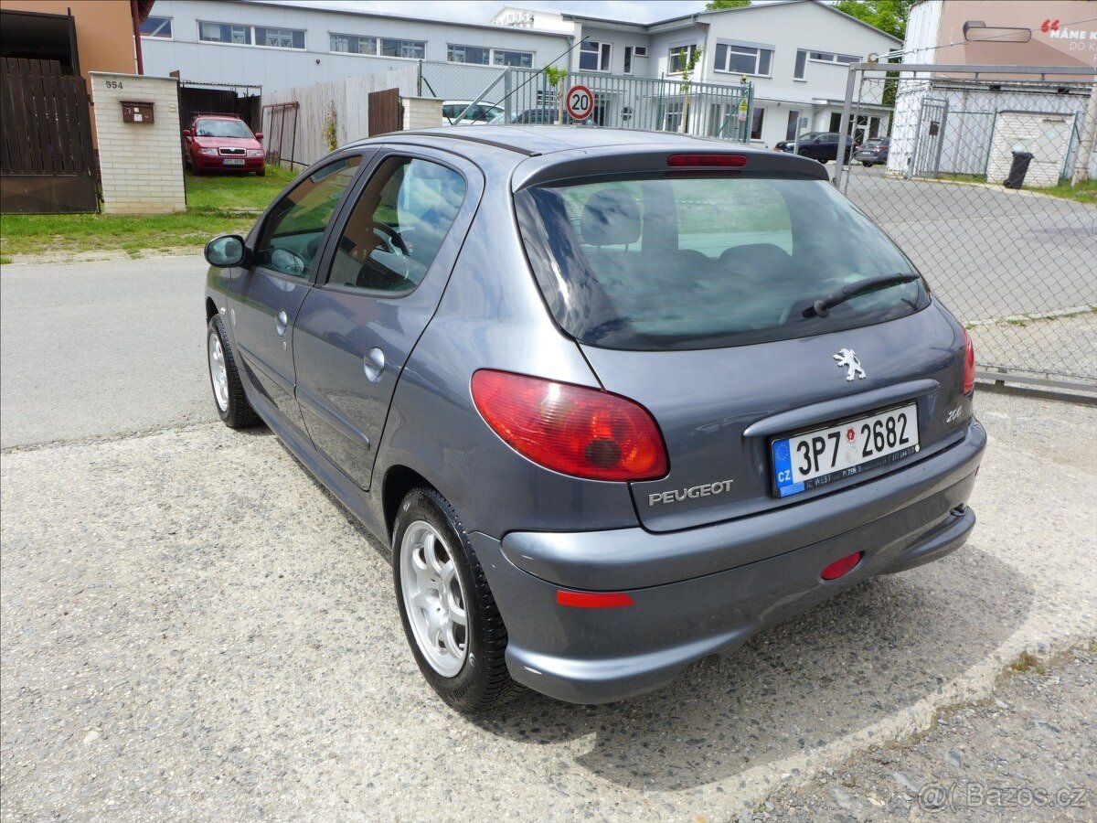 Peugeot 206 1,4 i 16V, KLIMA, ČR - 4