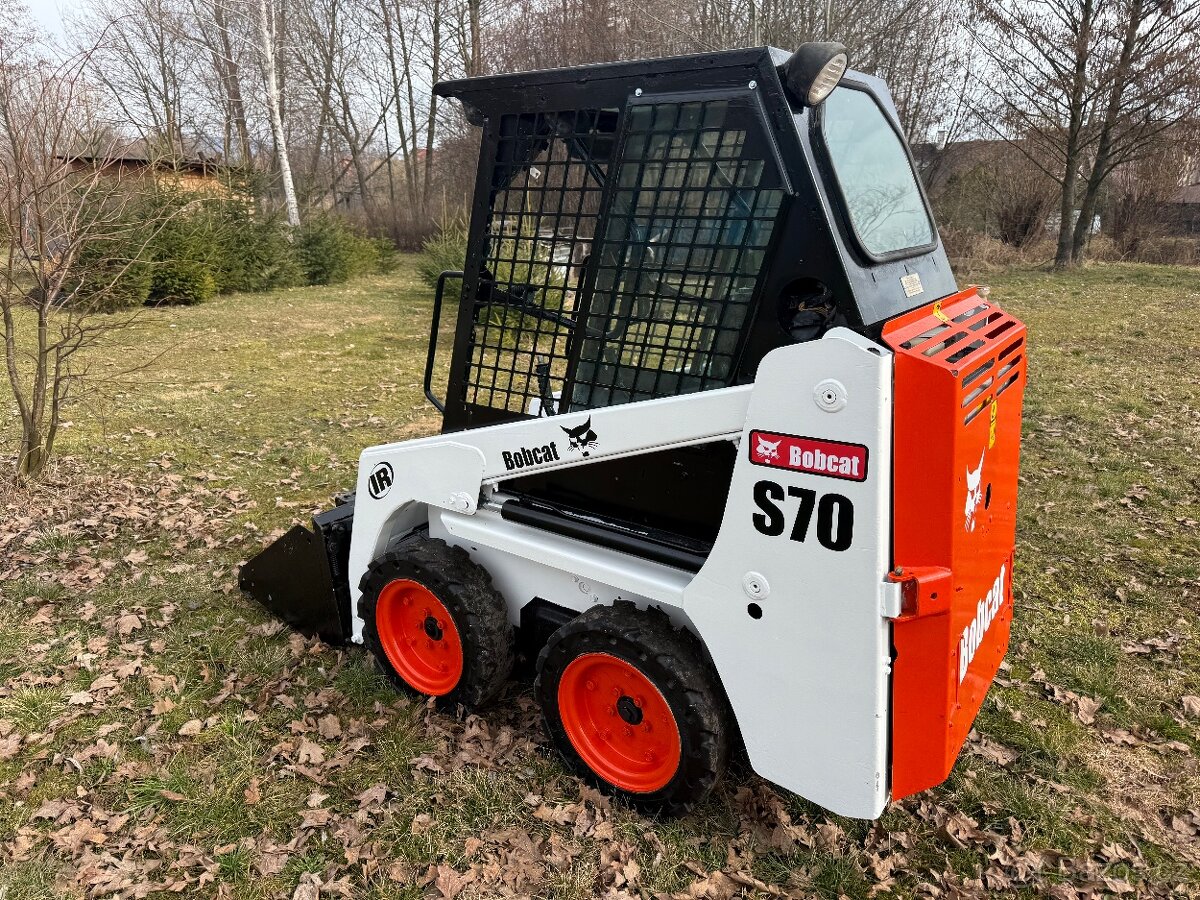Bobcat S70 smykový nakladač - 4