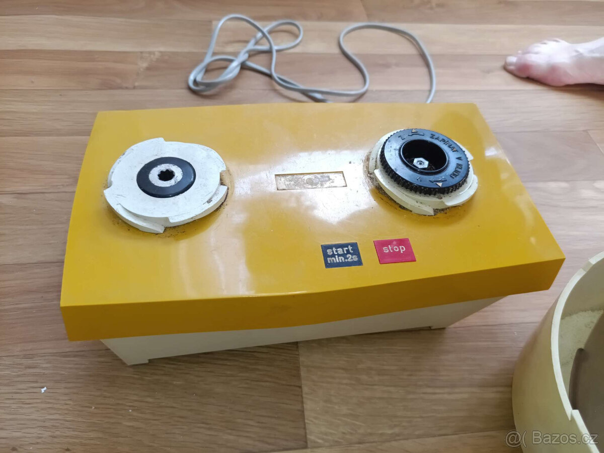 Retro kuchyňský robot ETA 022 - 4
