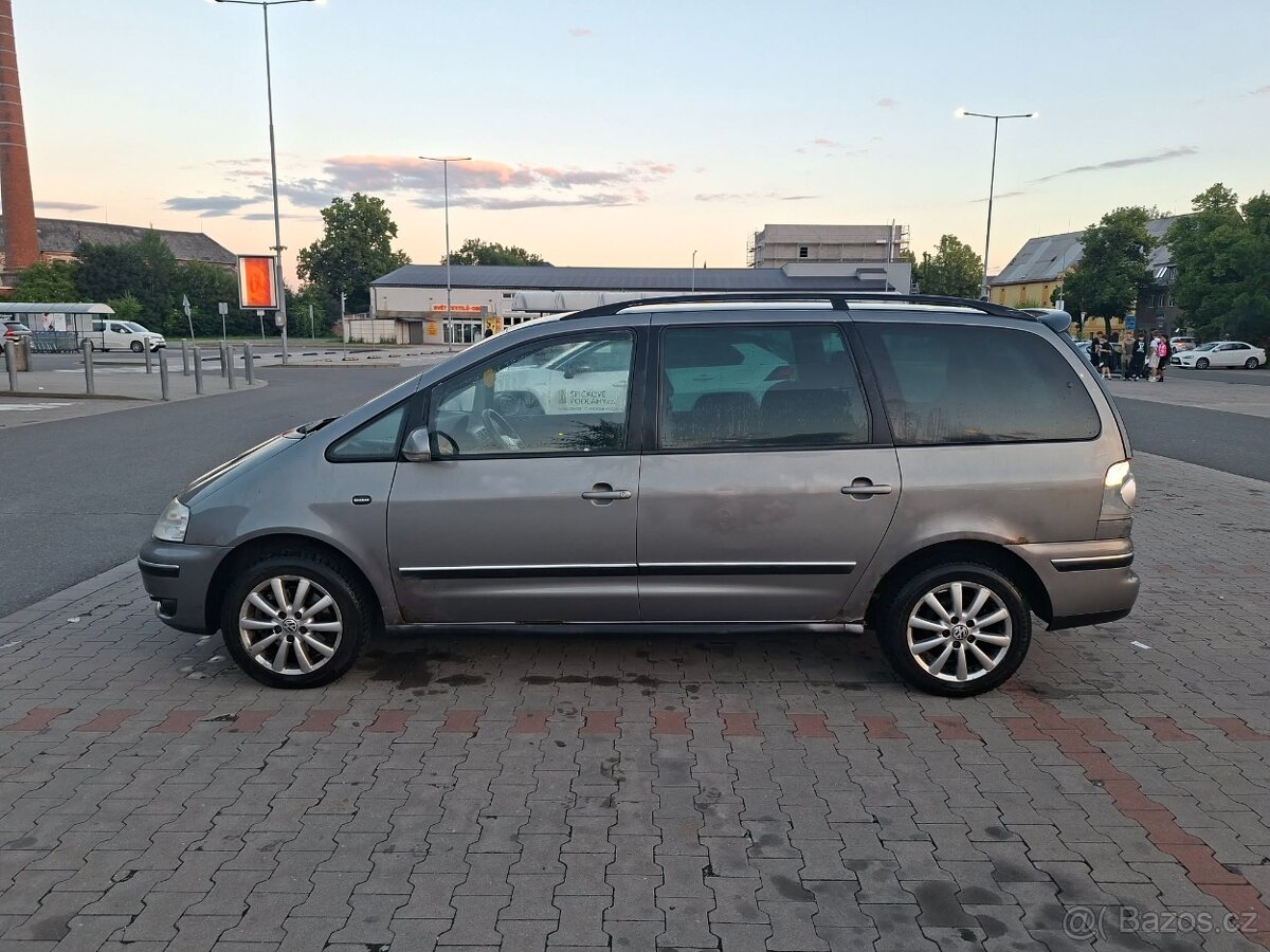 VW Sharan 1.9 TDI - 4