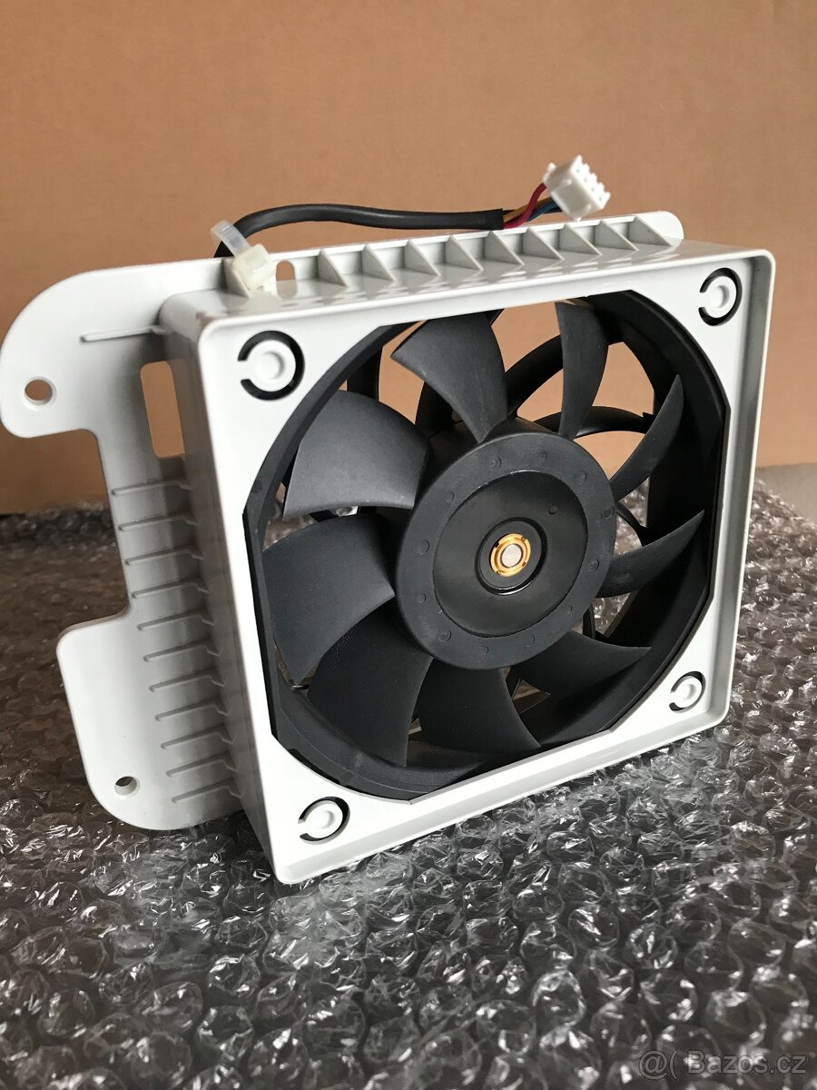 Chladicí ventilátor Delta THB1212B-A (12V / 3A) - 4