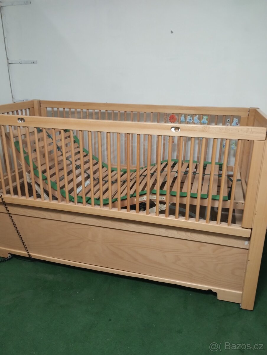 Dětská elektrická polohovací postel se ZÁRUKOU - 4
