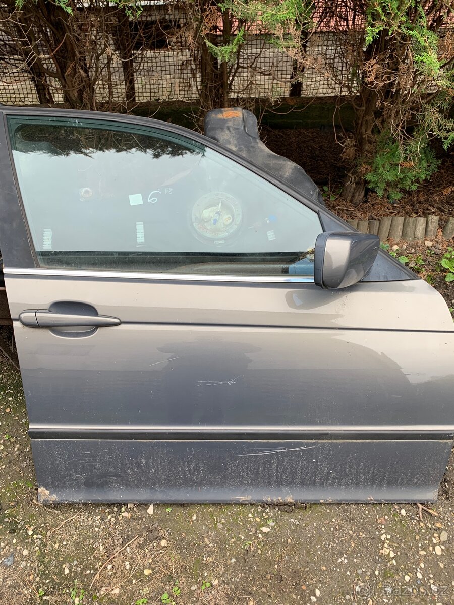 BMW e46 touring dveře - 4