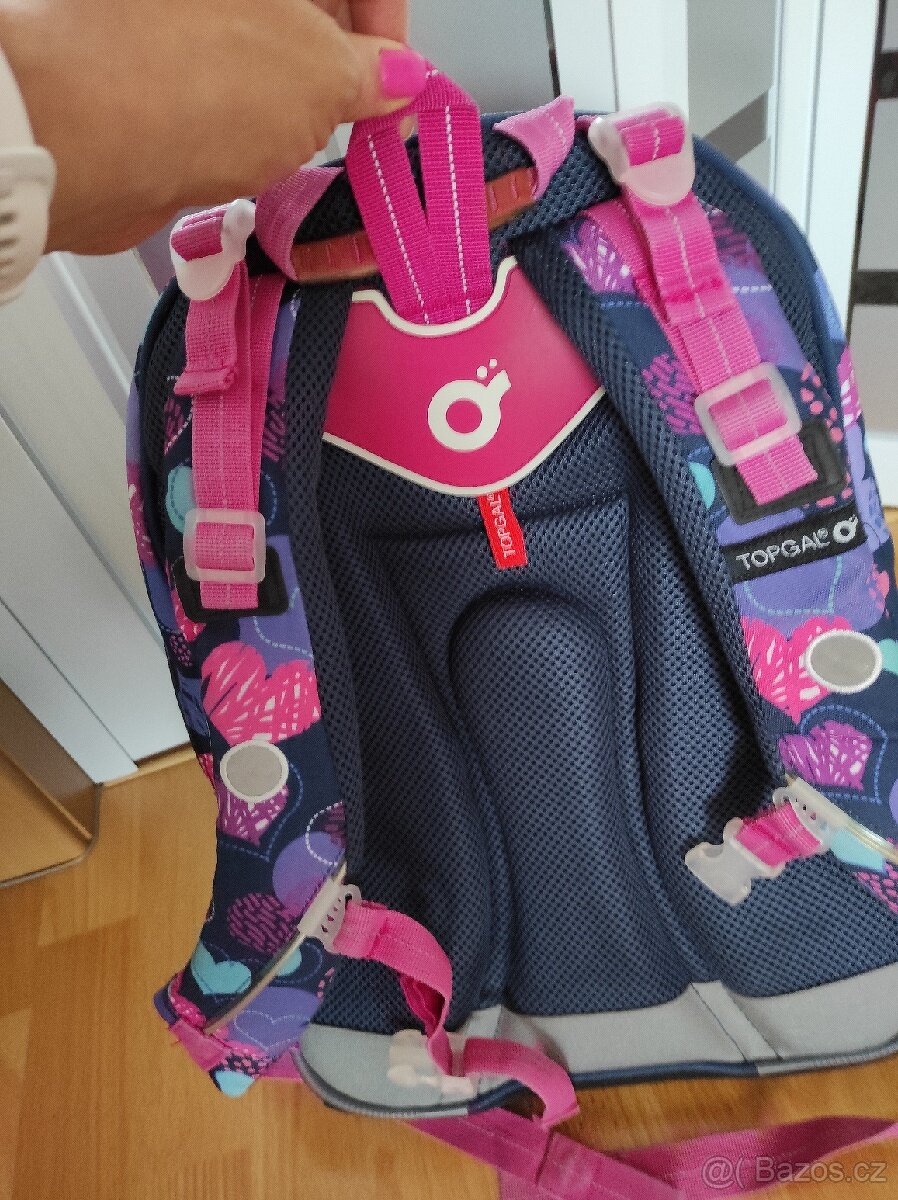 Školní batoh Topgal vzor srdce penál zdarma - 4