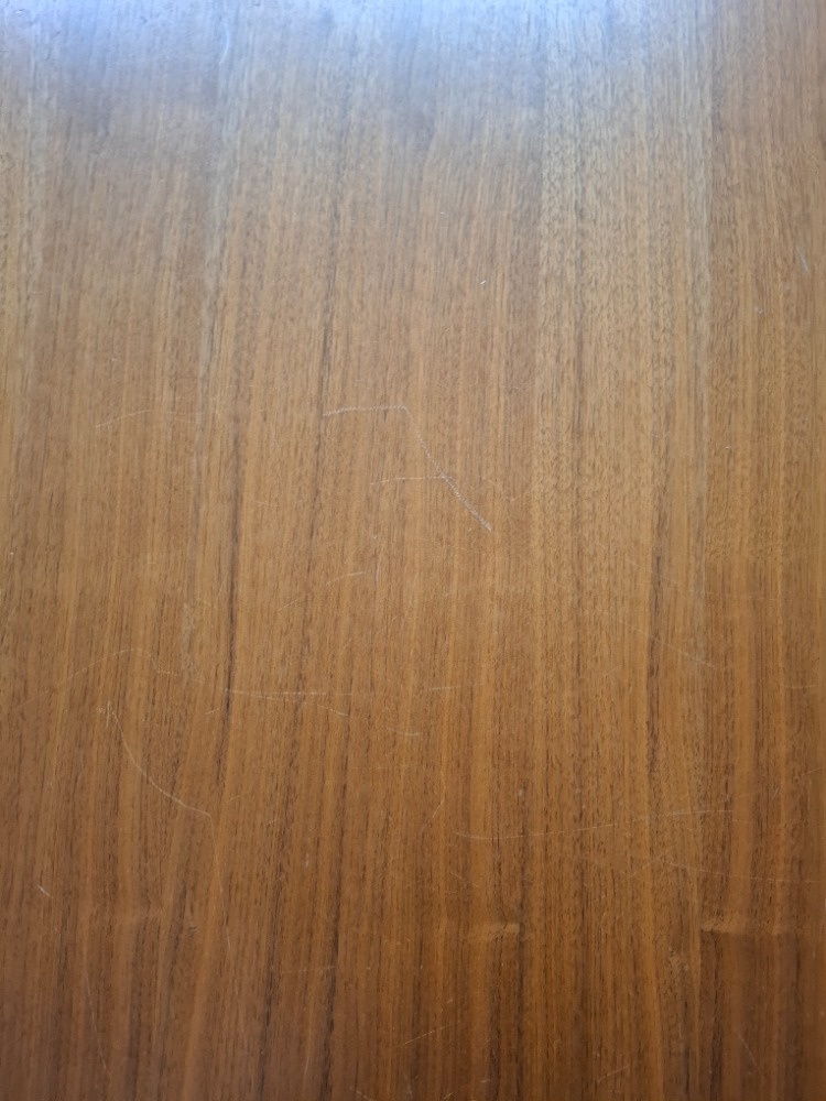 Stůl a 8 židlí - 4