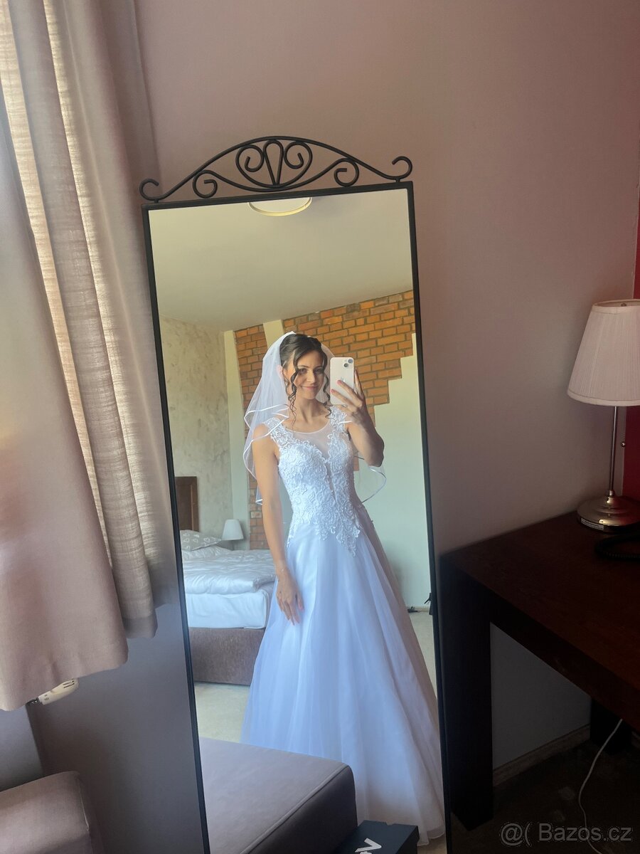 Svatební šaty - 4
