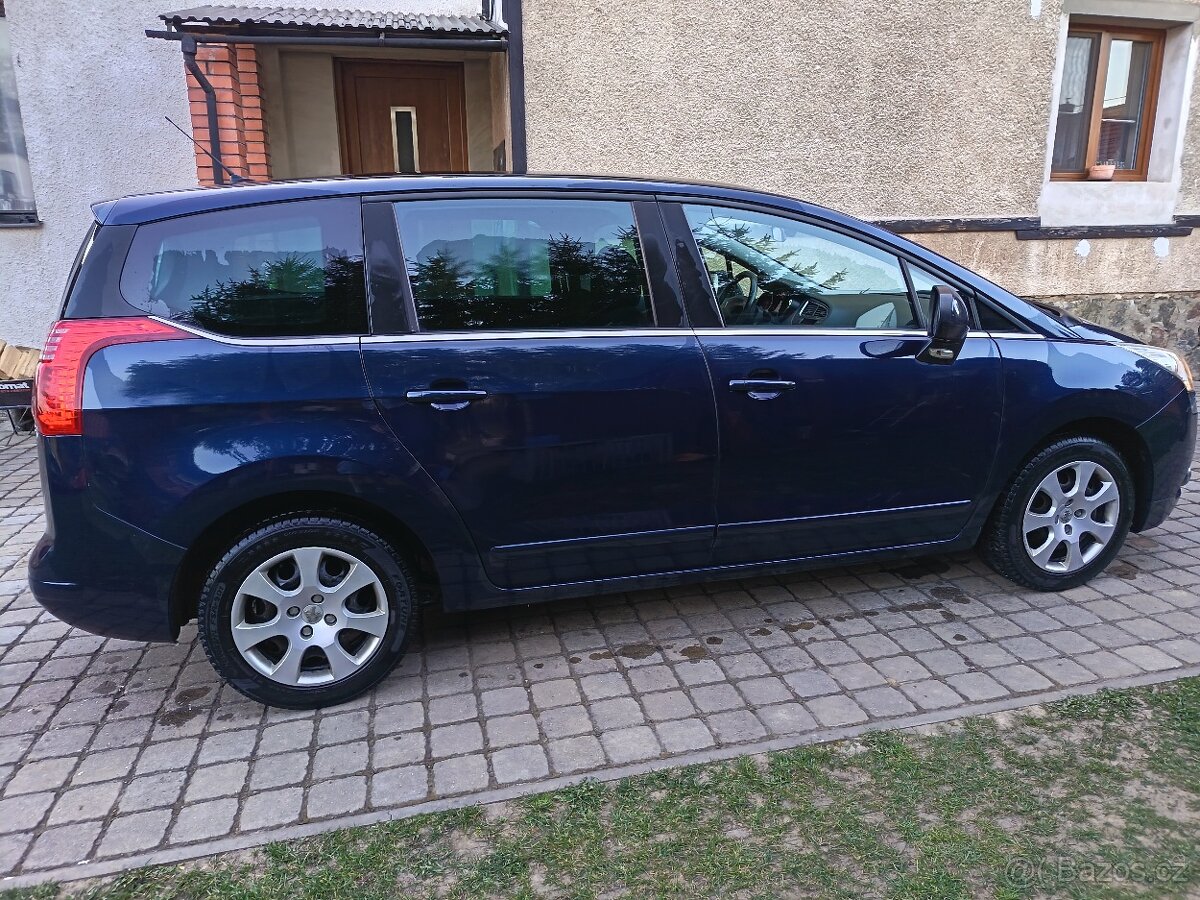 Peugeot 5008 - 4