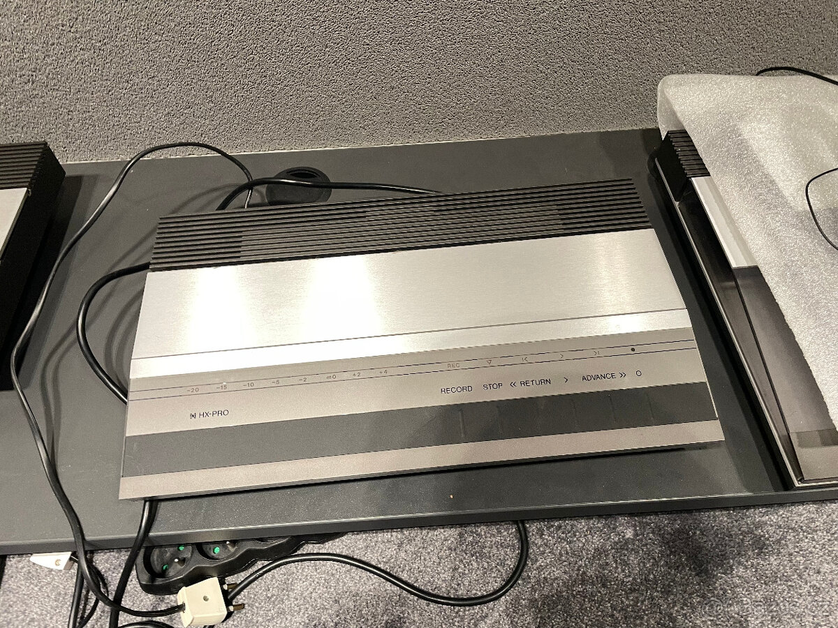 BANG & OLUFSEN - 4