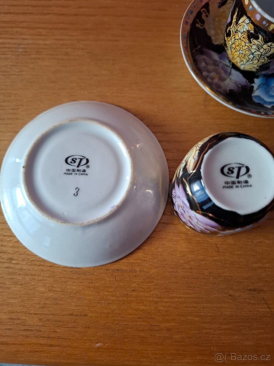 Šálky na kávu - 4