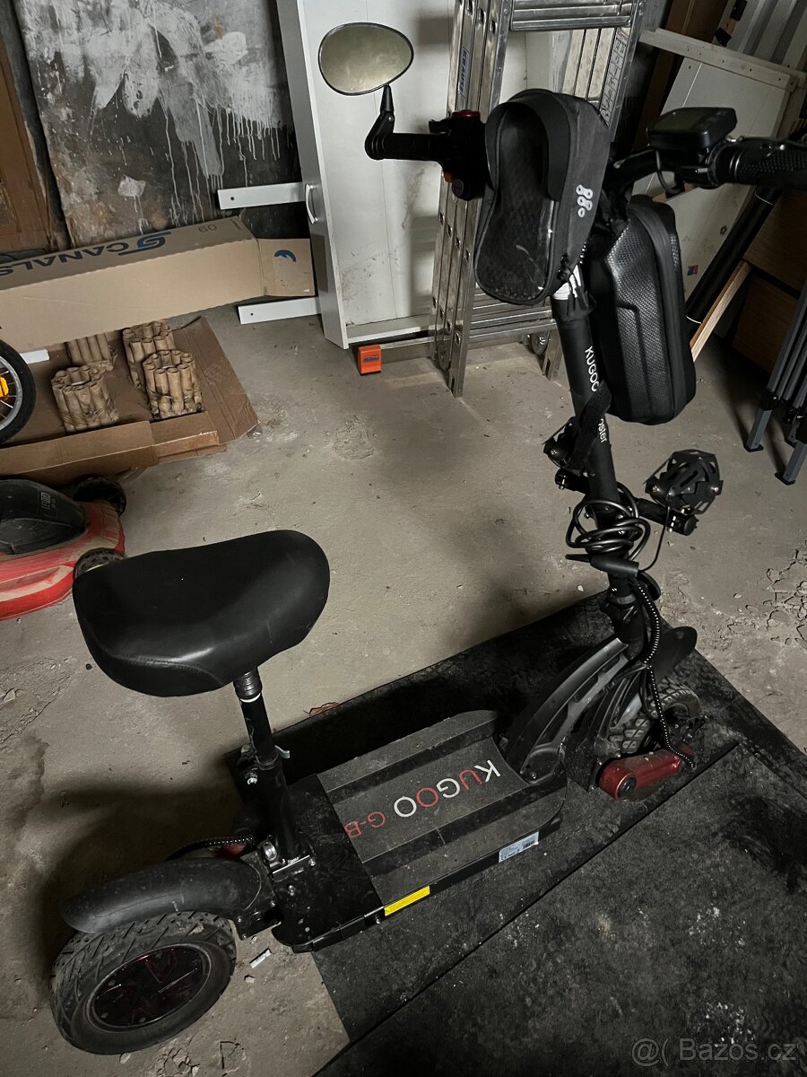 Elektrokolobežka Kugo Booster - 4