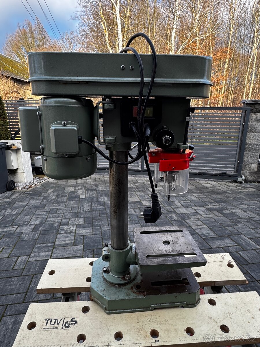 Stojanová vrtačka - 4