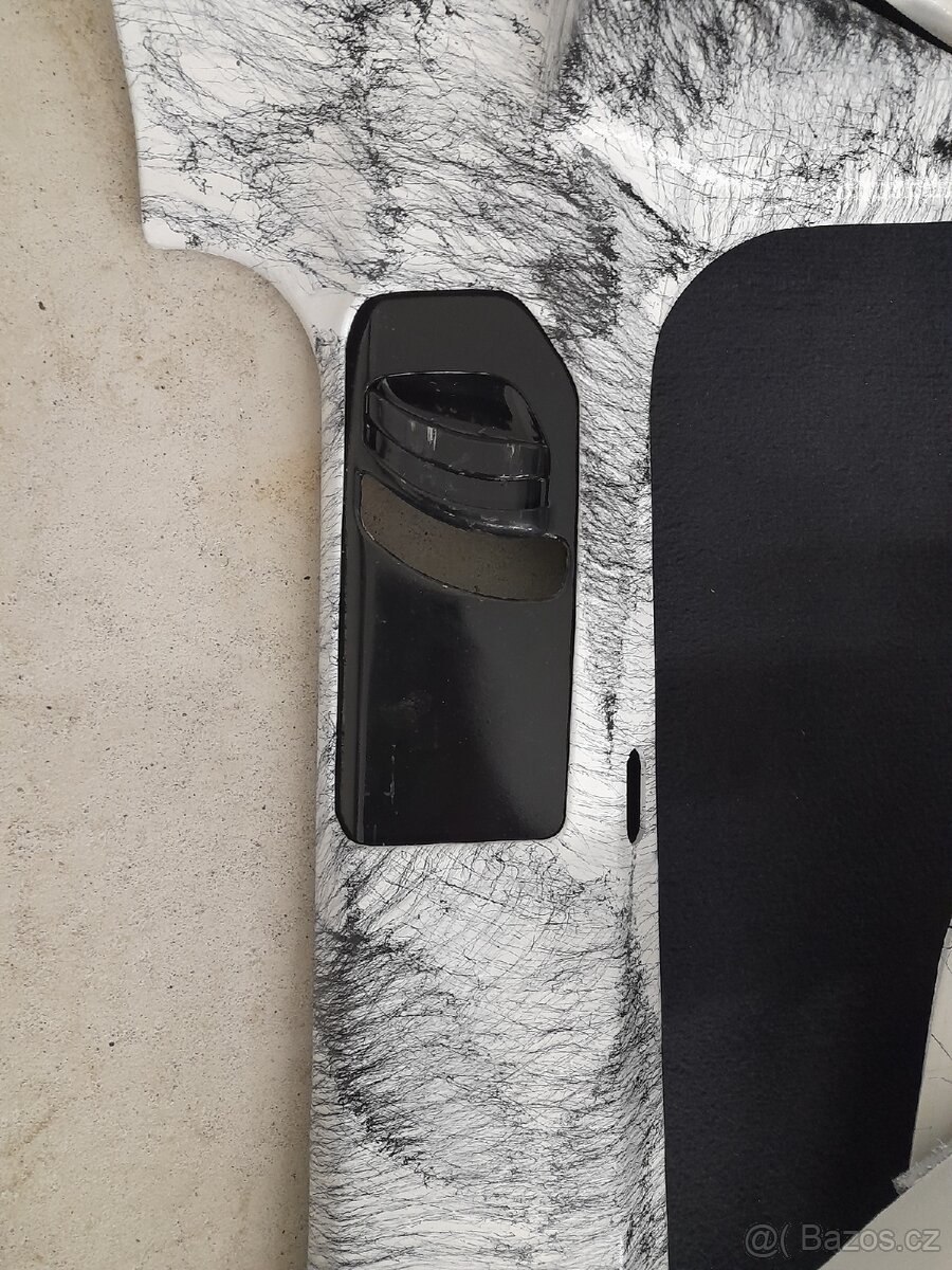 Interier VW Caravelle t4 - 4