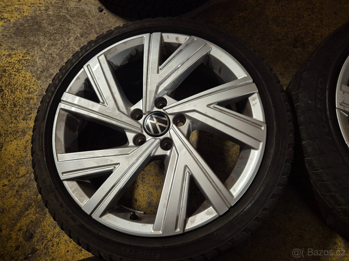 5x112 vw 225/40 R18 - 4