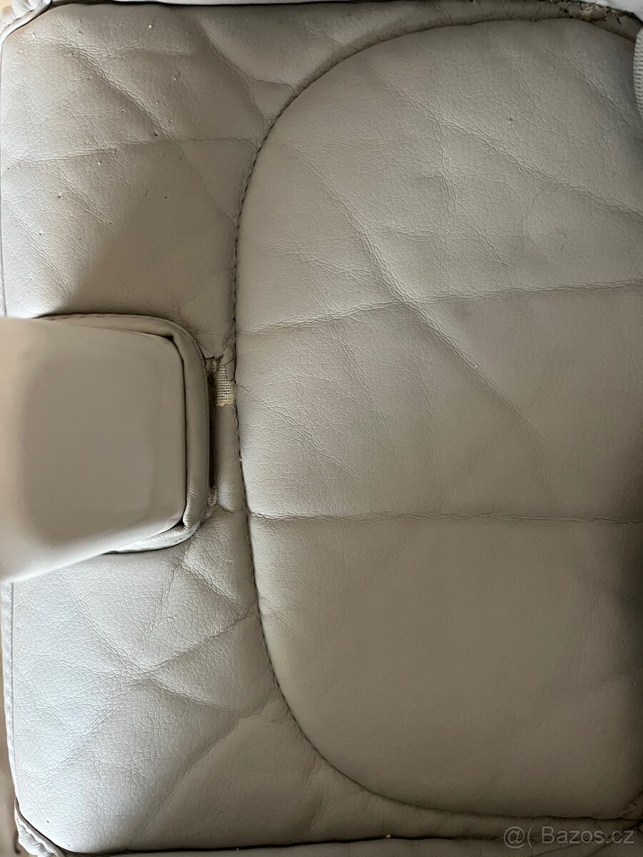 Jidelni zidlicka - 4