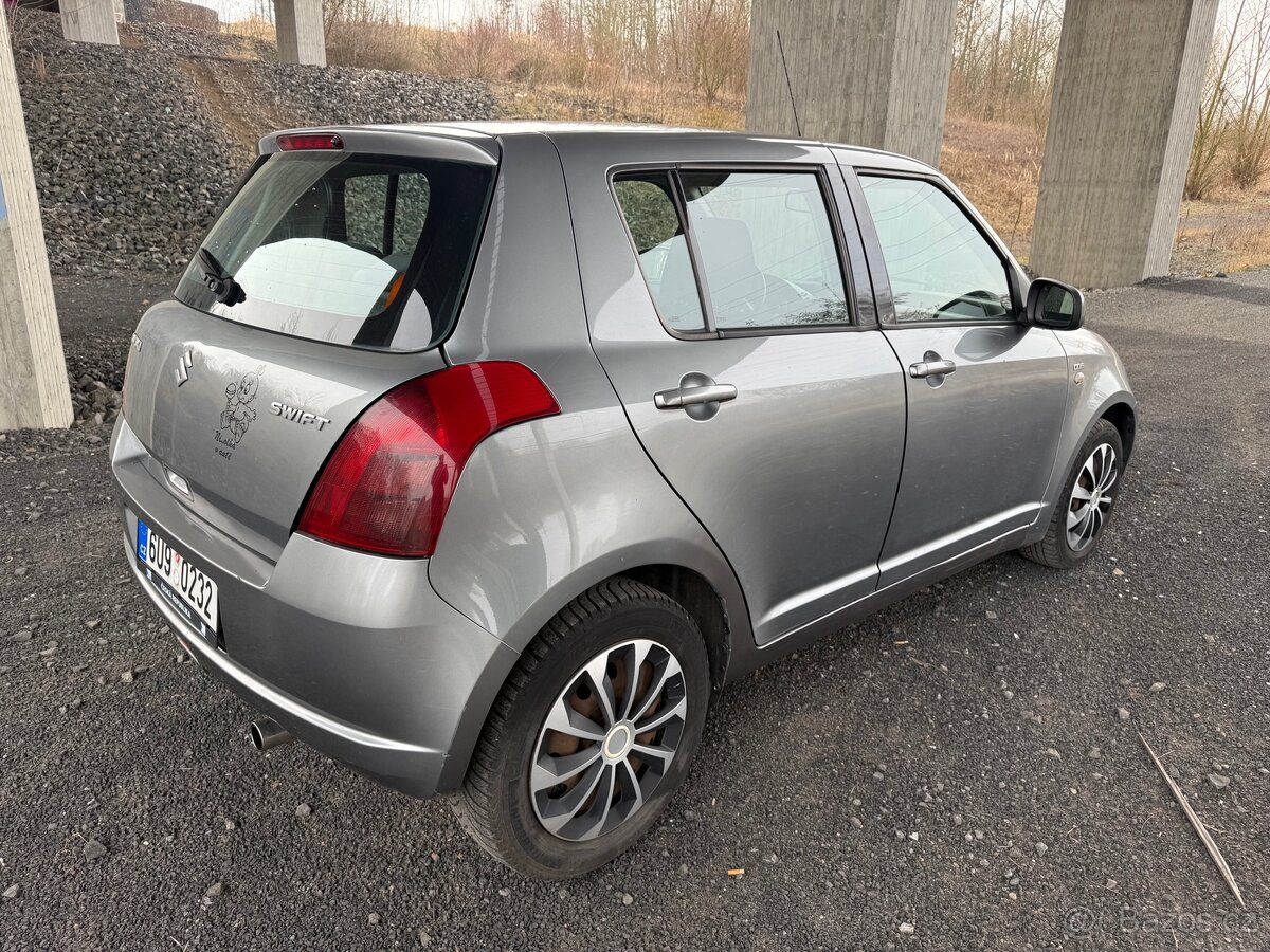 Suzuki Swift 1.3 DDIS - 4