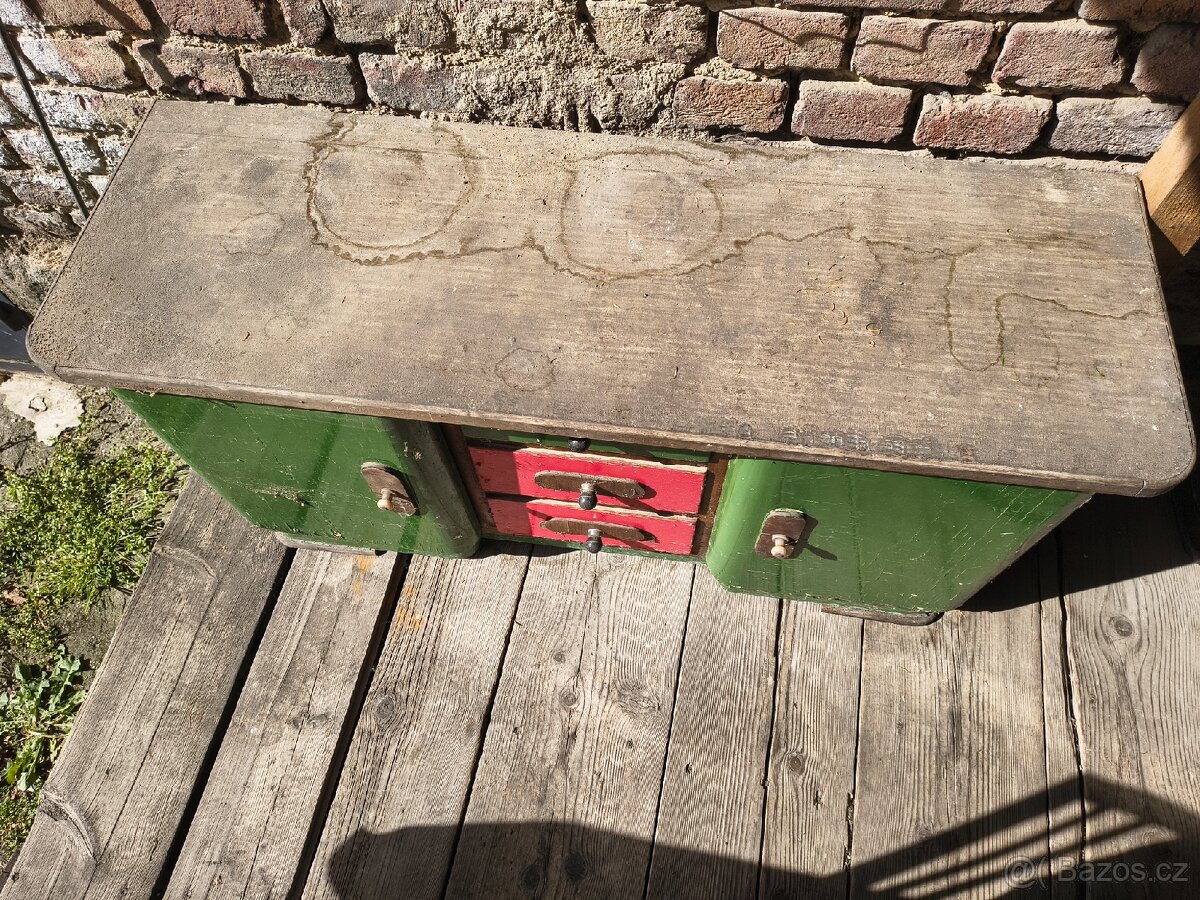 Stará skříňka - 4