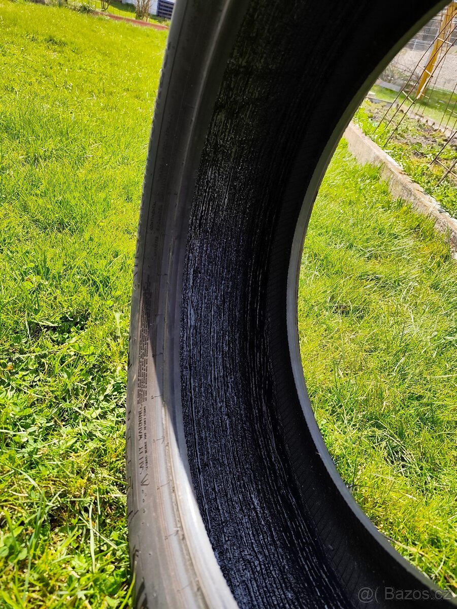 Continental 235/55 r 18 - 4