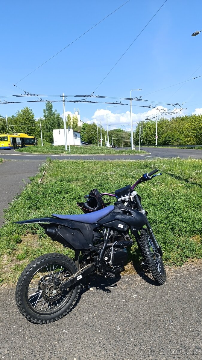 Pitbike Hurricane 150
