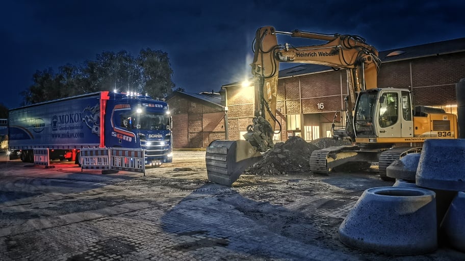 Společnost SGM Route, a.s. Jablunkov přijme řidiče C+E: - 4