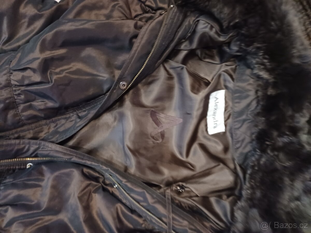 Prodám kabátek hnědé barvy elegantní nevhodná velikost - 4