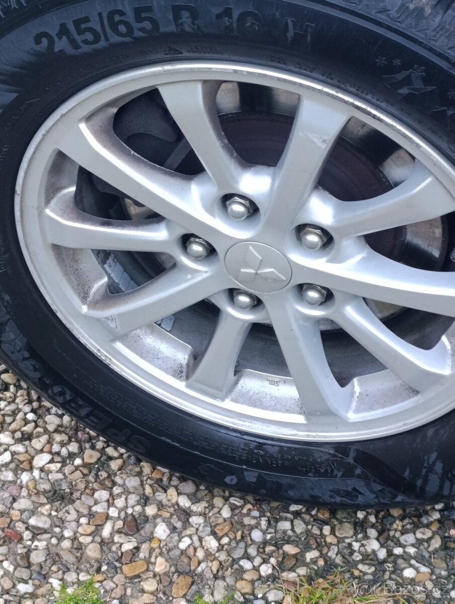 Mitsubishi ASX, 1,6 benzín,86kw,2013,165000km - 4