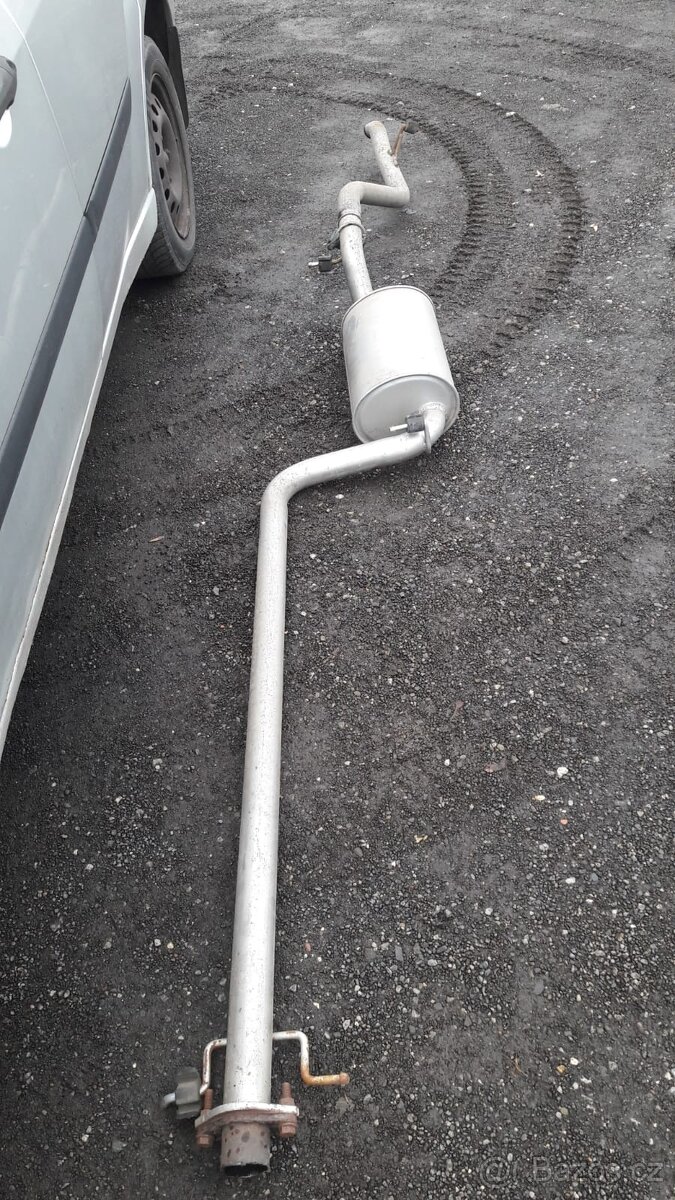 Ford Focus 1.8 TDCI, rok výroby 2004 - 4