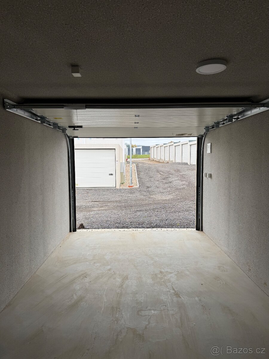 Pronájem garáže Světlá nad Sázavou - 4