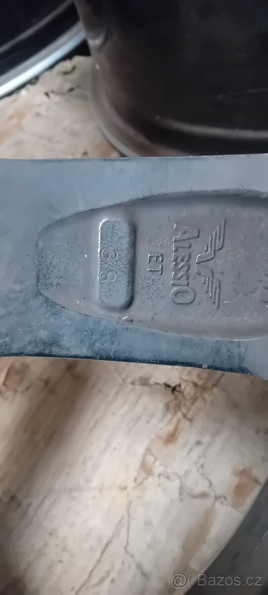 Alespoň 7,5x17 BMW - 4