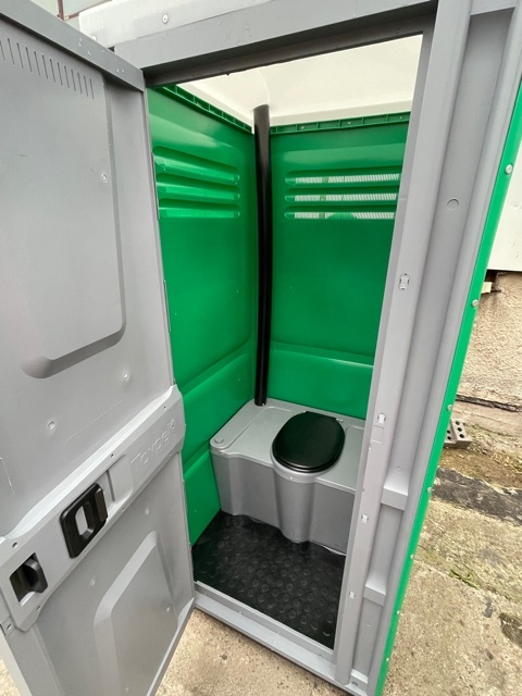 Mobilní toaleta, WC, kadibudka - 4