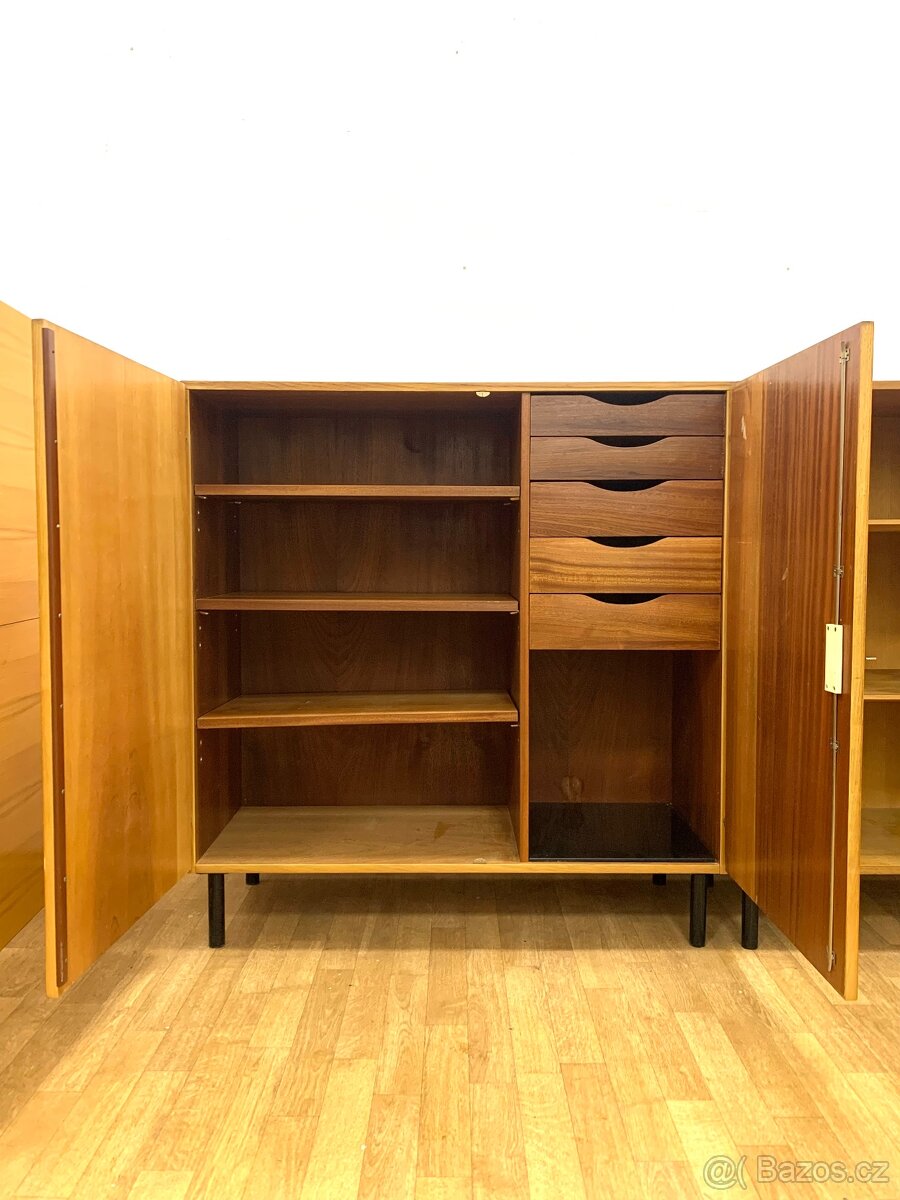 Retro komody UP závody 60. léta - 4