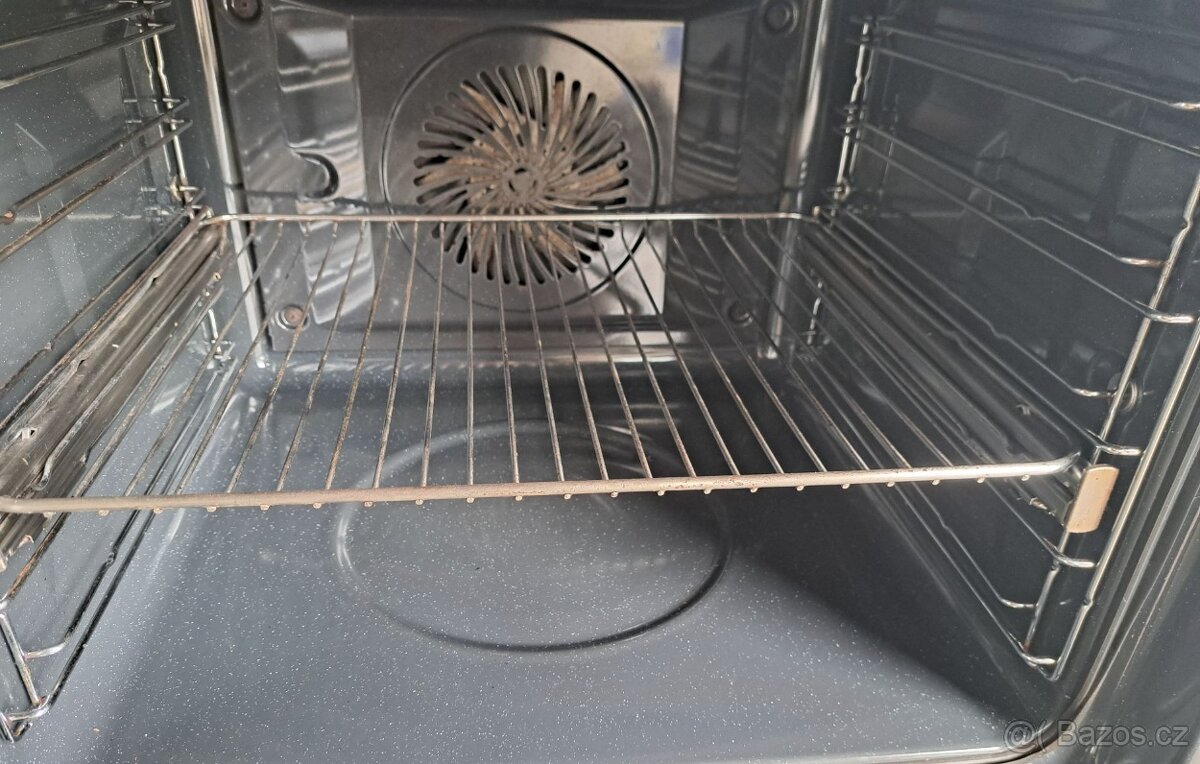 Vestavná trouba AEG Competence, nerez. - 4