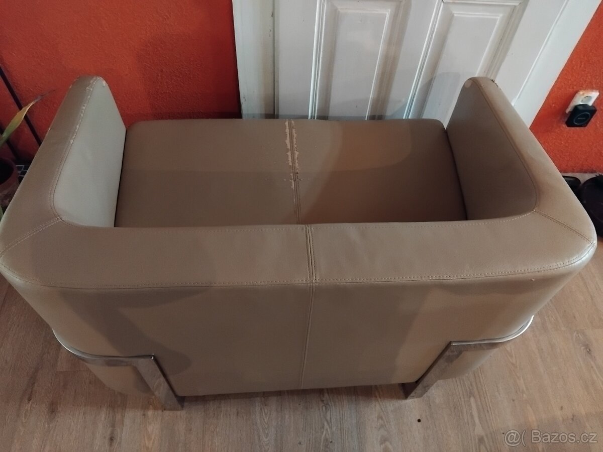 Dvojkřeslo - 4