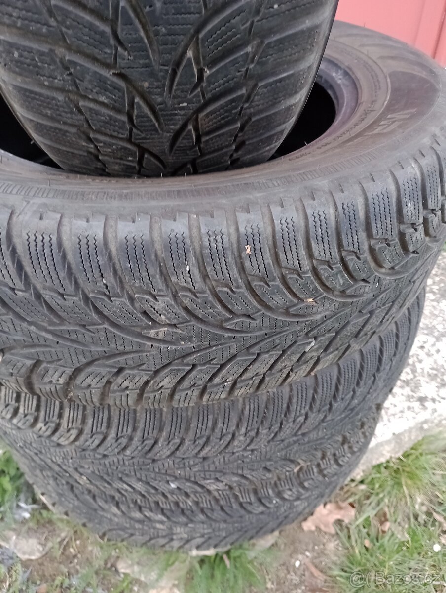 Celoroční pneu 195 65 15 - 4