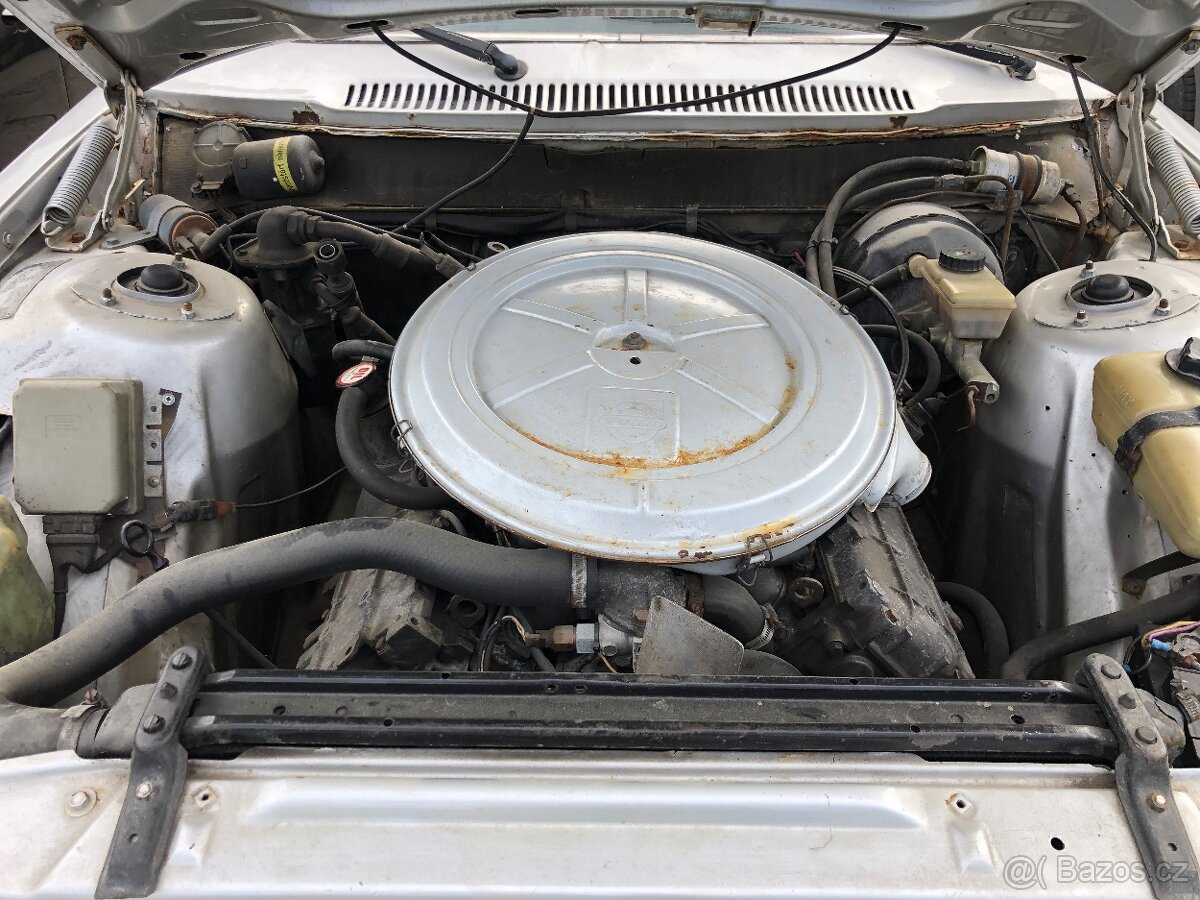 Volvo 262 Coupé Bertone Italia (AUTOMATIC) - 4