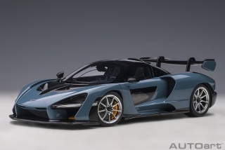 Modely 1:18 autoart - 4