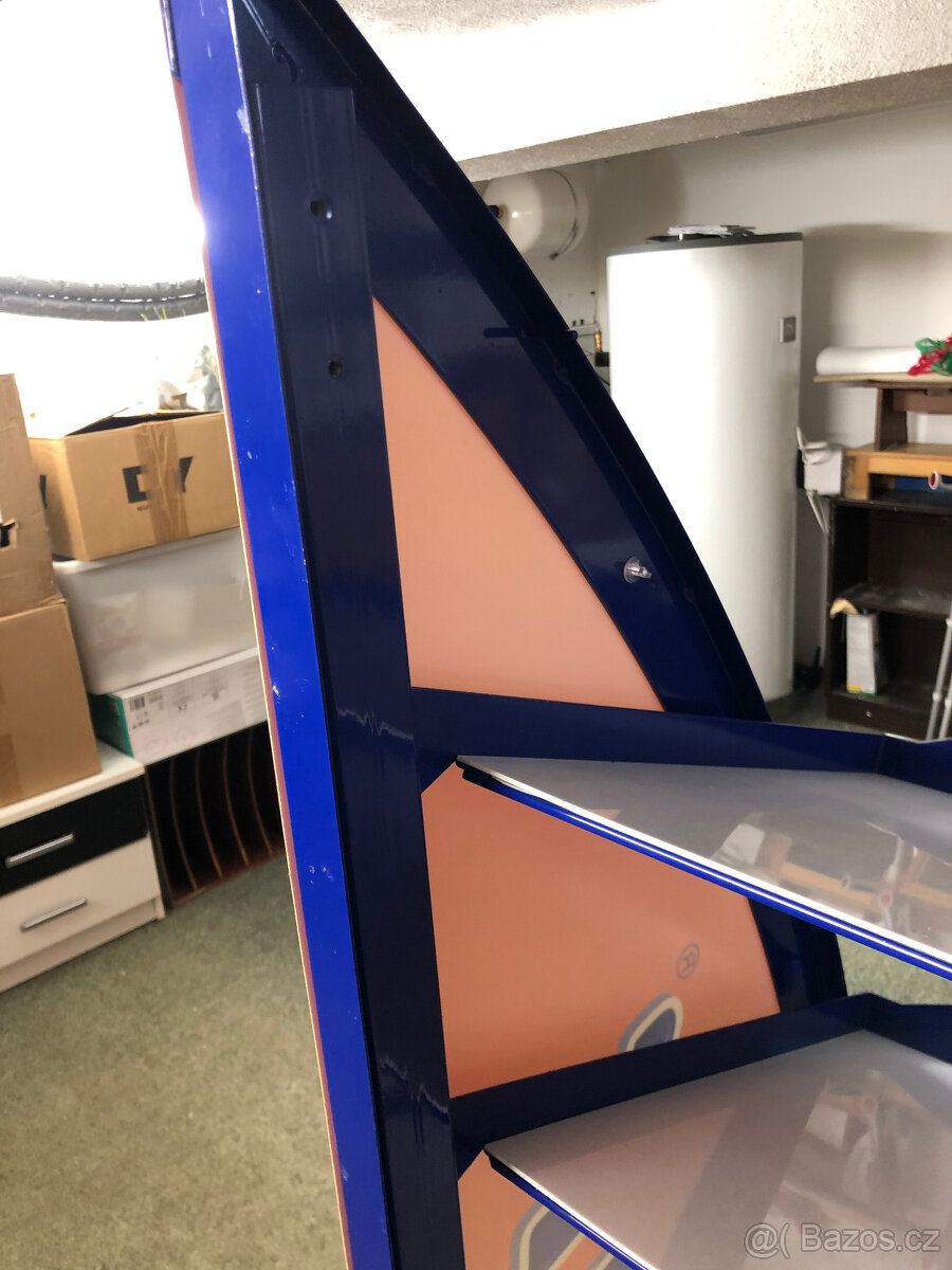 Kovový regál se čtyřmi policemi - 4