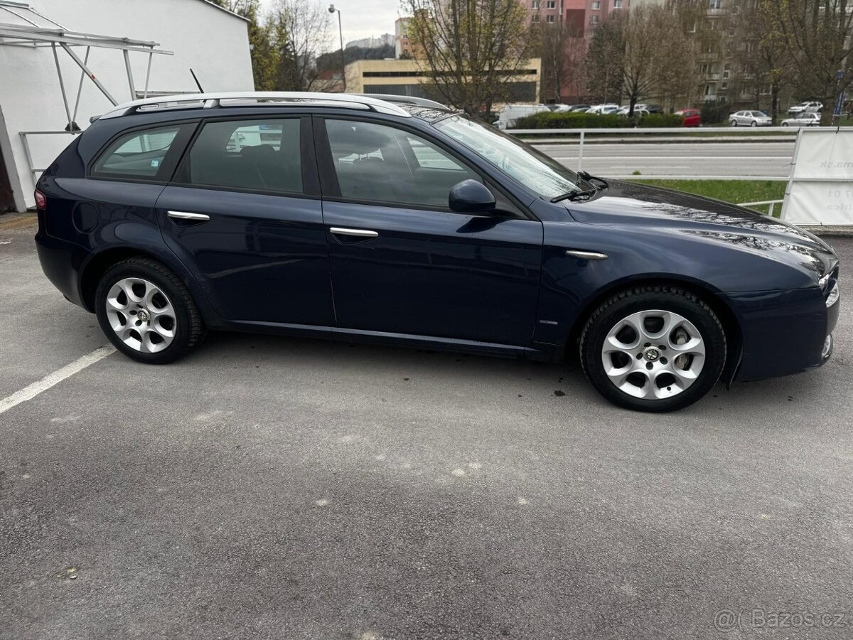 Alfa Romeo 159 Sportwagon - 4
