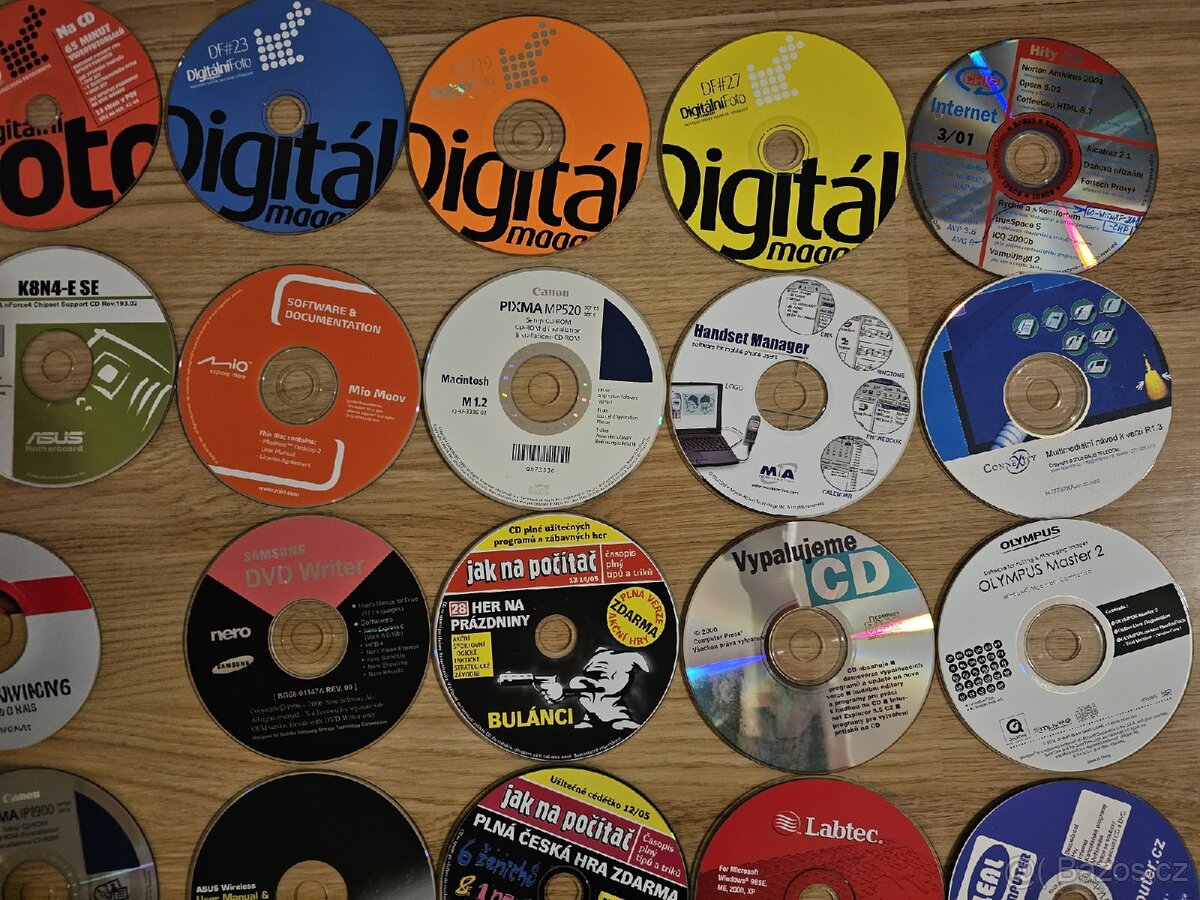 PC programy na CD / DVD - 4