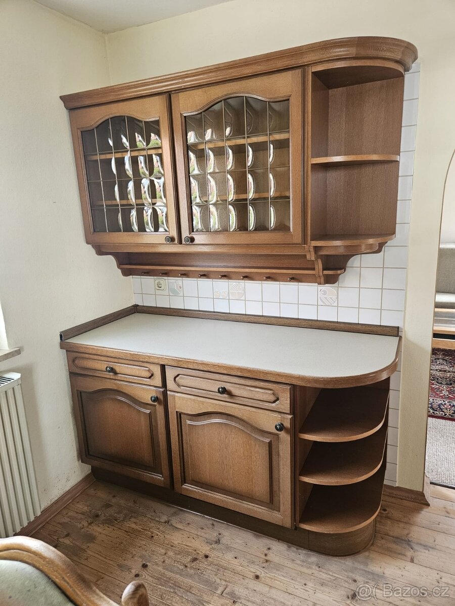 Masivní kuchyňská linka z Německa se spotřebiči - 4