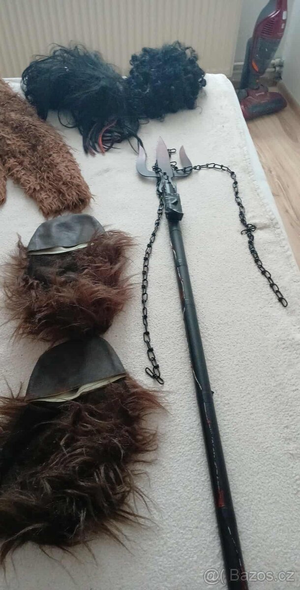 Prodám oblek čerta a Mikuláše - 4