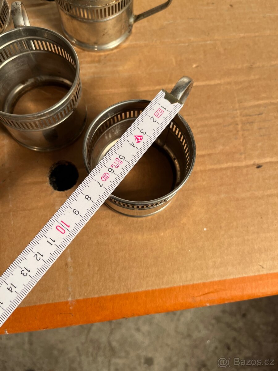 Sada kovových držáků na čajové sklenice (Podstakannik) - 4