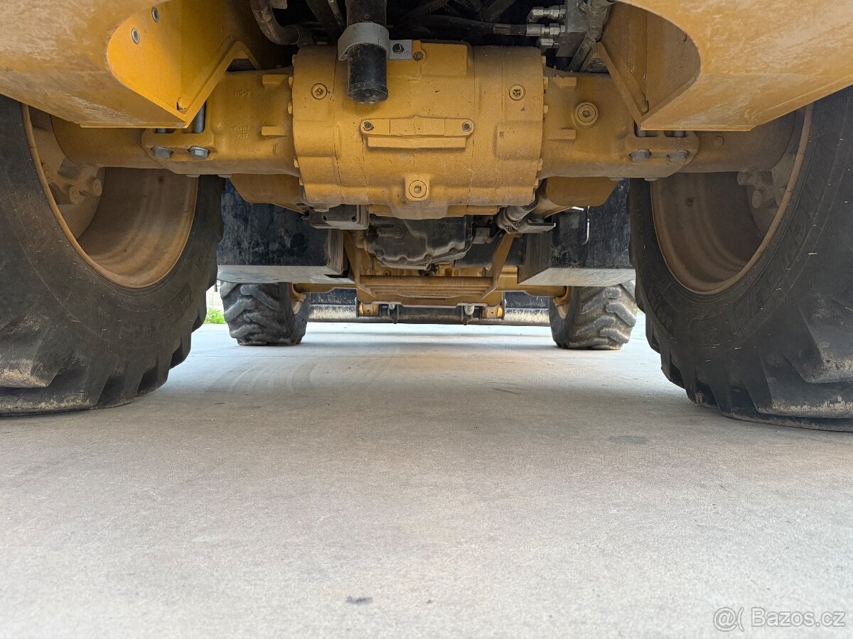 Caterpillar 432 / 2020 , 680 hrs traktorbagr - 4