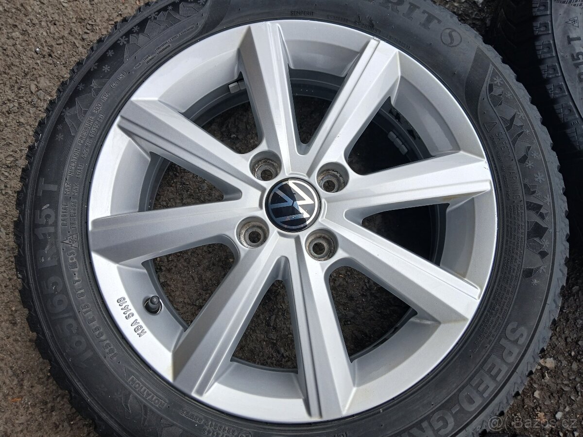 Prodám sadu Orig ALU kol VW 165/65R15 zimní - 4